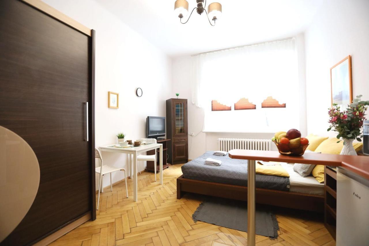 Cozy Place In Krasków Eksteriør bilde