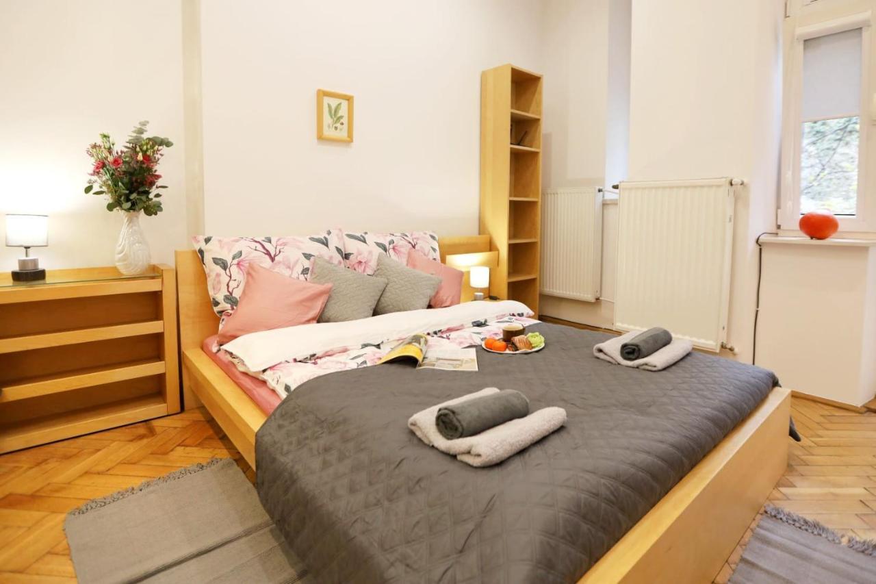 Cozy Place In Krasków Eksteriør bilde